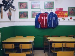 大堂-做了不起的80后