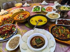 -醉美云南·云南菜主题餐厅(昆明站北京路双龙商场店)