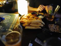 -Hooley's活利仕西餐厅(珠江新城店)