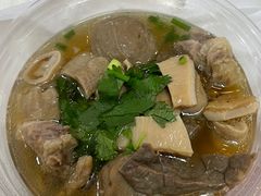 -泰龙城小吃街
