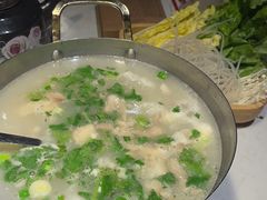 -丁里羊肉小镇(天鹅湖总店)