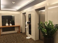 -北京丽亭华苑酒店