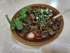 -铭记嘎洒生态鳝鱼(迎春街店)