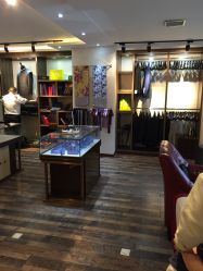 -优刻西服西装定制(金轮国际广场店)