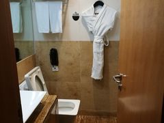 -珠海拱北口岸希尔顿欢朋酒店