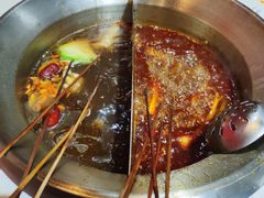 -牛华八婆麻辣烫(龙湖U城店)