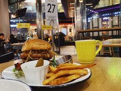 -HELLO 27 意面·沙拉·帕尼尼