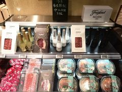 -七鲜超市(瑞虹天地太阳宫店)