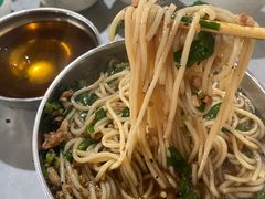 -正宗杨记普洱酸醋米线(总店)