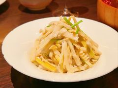 手撕蒋公羊尾竹笋-庐灶江南·江南菜·四合院Bistro(东直门雍和宫·原华侨宾馆店)