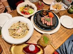 -秘密旅行Bonjour(黑金冠 江南西店)