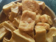 -湖泉水云间餐厅·弥勒地道菜(B座店)