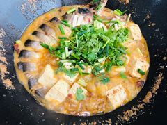 -老刘生态大鱼坊铁锅炖鱼(赛马场店)