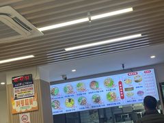 -小马牛肉面·牛骨熬制(南京博物院店)