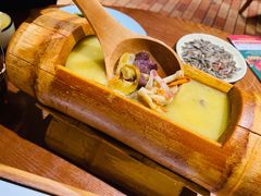 -老滇山寨•云南特色菜•地方菜•民族风情歌舞表演(金碧店)