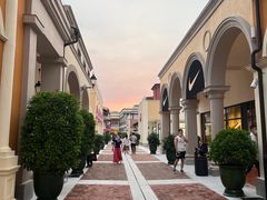 -佛罗伦萨小镇广佛名品奥特莱斯(疏港路店)