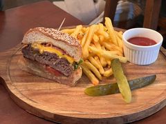 -羽深肉铺 Steak & Wine