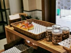 -沁屋面包店(人民东路店)