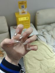 -晨·艺美甲美睫