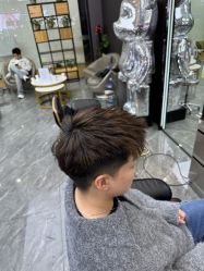 -藤野造型烫染·漂发