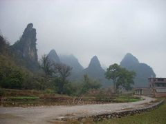 -钟山水墨田园