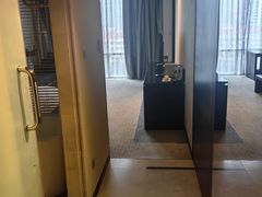 -青岛海尔洲际酒店