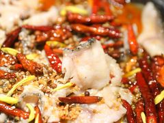 -山城外·非遗酸菜鱼(新都汇融店)