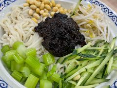 炸酱面-老边饺子馆(西站店)