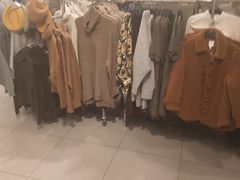 -H&M(鹏欣水游城店)