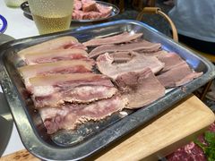 -王奋斗贵州酸汤牛肉火锅