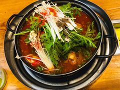 -喇喇排骨火锅·传统韩式脊骨汤(望京西园总店)