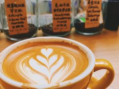 附魔拿铁-COFFEE HOLIC(朝外SOHO店)