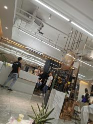 -V+SALON造型