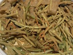 -北李妈妈菜·虾爬子大锅贴(贵和店)