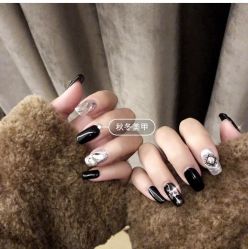 -Pink You美甲洗眉纹绣定制中心