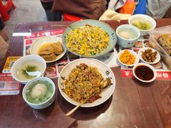-扬二春炒饭(国庆路总店)