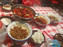 -笨豆腐居民楼菜馆•江西小炒(天津开发区店)