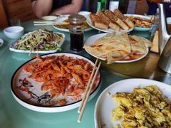 -虹海圣肉饼店家常菜馆