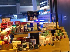 零售区-星巴克(成都东站店)