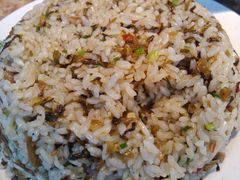 酸菜炒饭-蛙蛙叫干锅年代(簋街总店)
