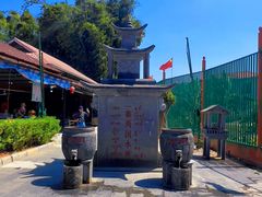 -一寨两国风景区