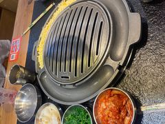 -GOGIYA·咕叽吖韩国传统烤肉店(东方新天地店)