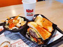 -The Habit Burger Grill 哈比特汉堡(复兴soho店)