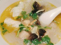 -小杨生煎(浦江欢乐颂店)