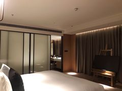 -上海佘山世茂艾美酒店