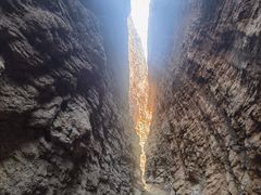 -天山神秘大峡谷