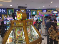 -meland·儿童乐园·游戏厅娃娃机·电玩Xbox(成都合生汇店)