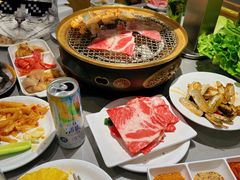 -山焱·炭火自助烤肉(周浦万达店)