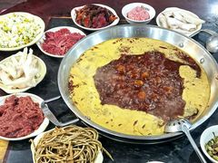 -储奇门鳝鱼火锅(总店)