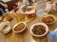 -冶建镜子·老南昌大排档·江西虾王(总店)